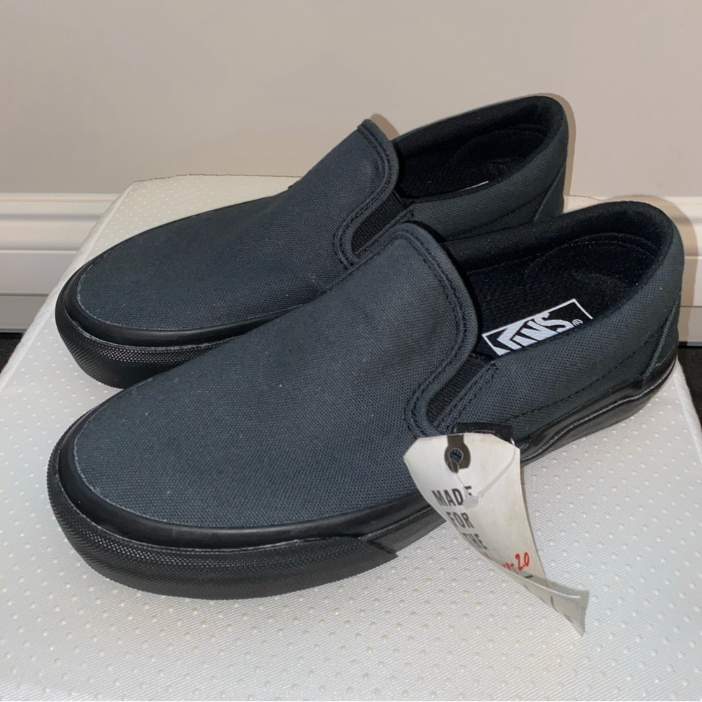 VANS Classic Slip-On Casual Shoe Men's Size US 5.5 Women’s 7 Blackish Green NWT